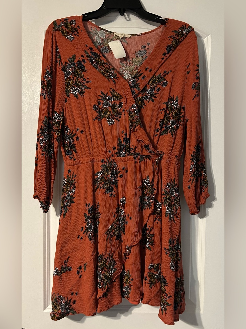 entro Rust Floral Long-Sleeve Wrap Dress